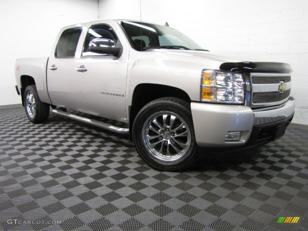 2007 Silverado 1500 LT Crew Cab 4x4 - Silver Birch Metallic / Light Titanium/Ebony Black photo #1