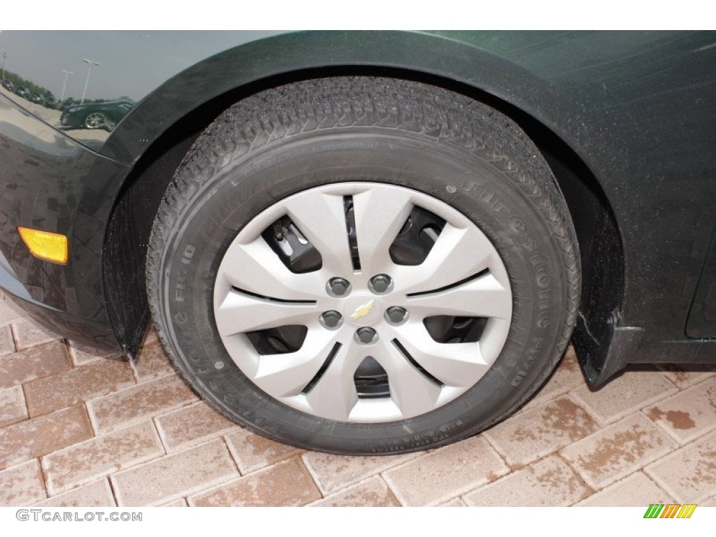 2014 Chevrolet Cruze LS Wheel Photo #85693058