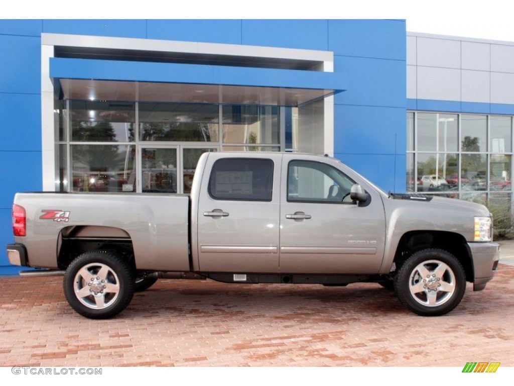 Graystone Metallic 2014 Chevrolet Silverado 2500HD LT Crew Cab 4x4 Exterior Photo #85693823