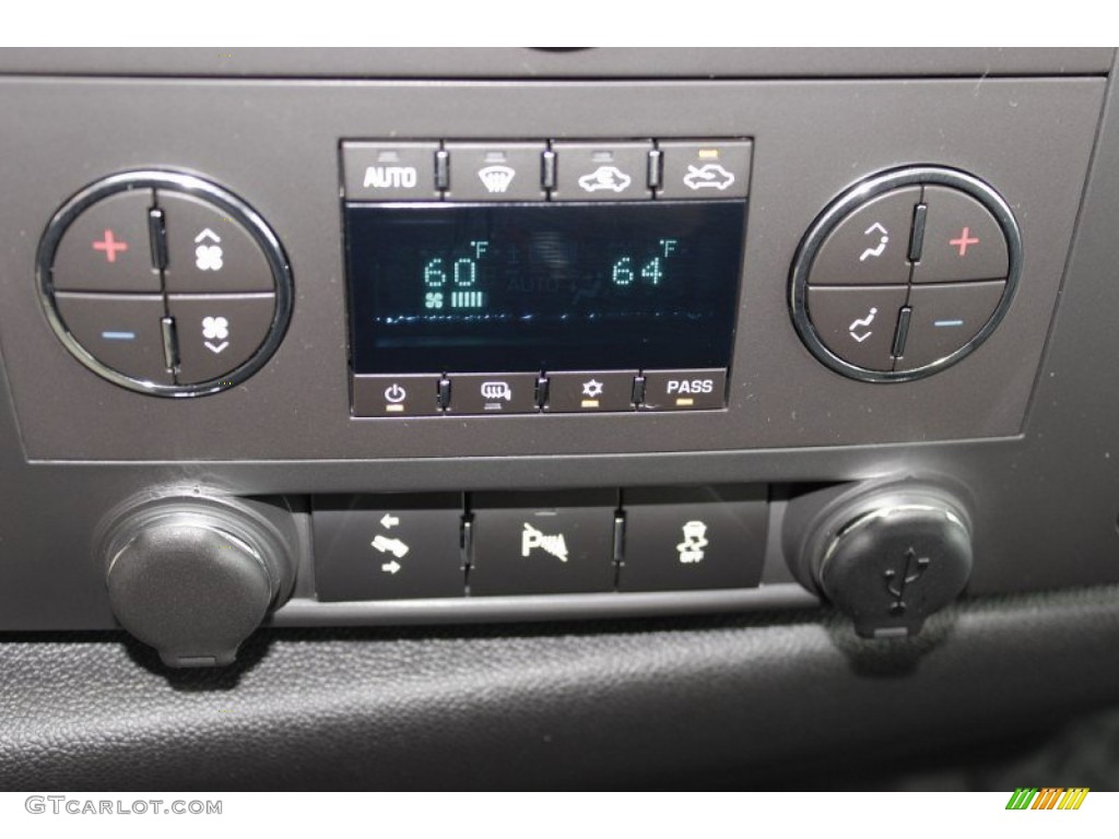 2014 Chevrolet Silverado 2500HD LT Crew Cab 4x4 Controls Photo #85694030
