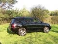 Black - Highlander V6 4WD Photo No. 3
