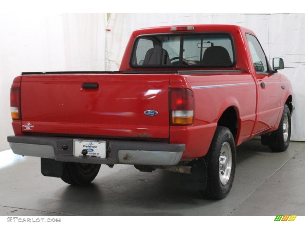 1997 Ranger XLT Regular Cab - Bright Red / Medium Graphite photo #7