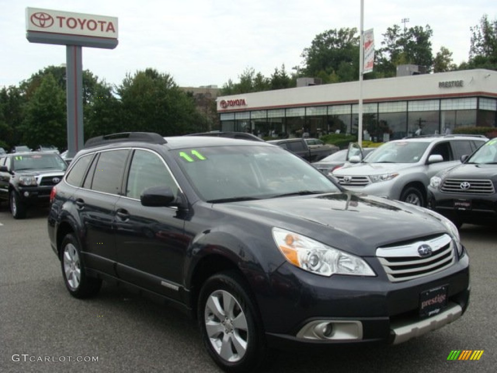 2011 Outback 2.5i Limited Wagon - Graphite Gray Metallic / Off Black photo #1