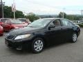 Black - Camry LE Photo No. 3