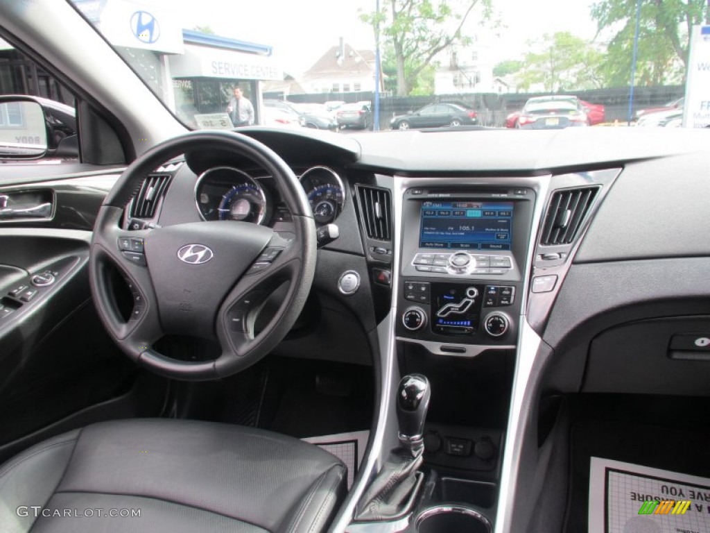 2011 Sonata Limited - Midnight Black / Black photo #12