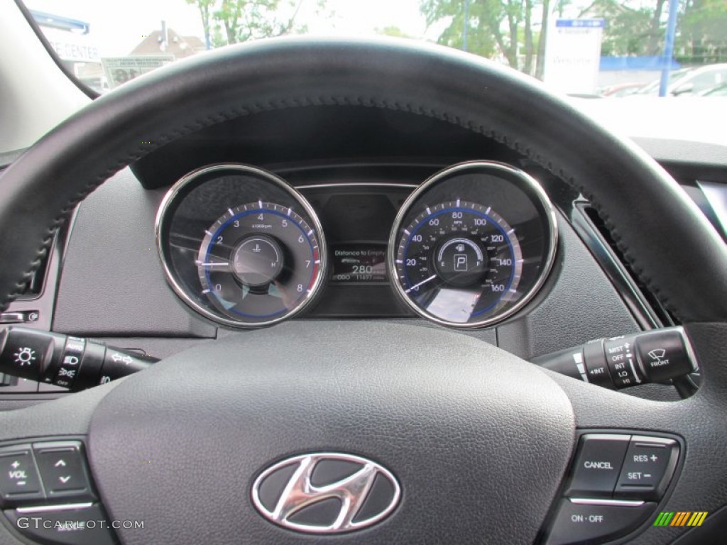 2011 Sonata Limited - Midnight Black / Black photo #15