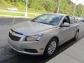 Gold Mist Metallic - Cruze LT Photo No. 8