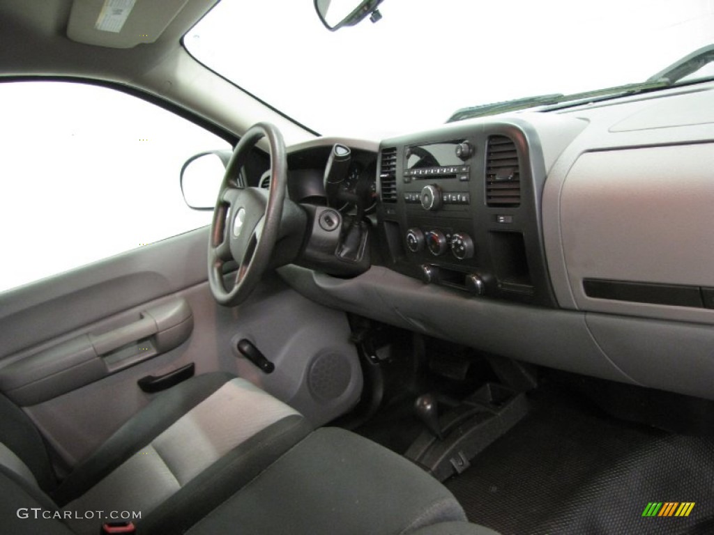 2008 Silverado 1500 LT Regular Cab 4x4 - Black / Dark Titanium photo #17