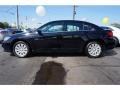 Black - 200 LX Sedan Photo No. 2