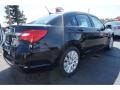 Black - 200 LX Sedan Photo No. 4