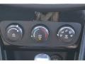 Black - 200 LX Sedan Photo No. 10