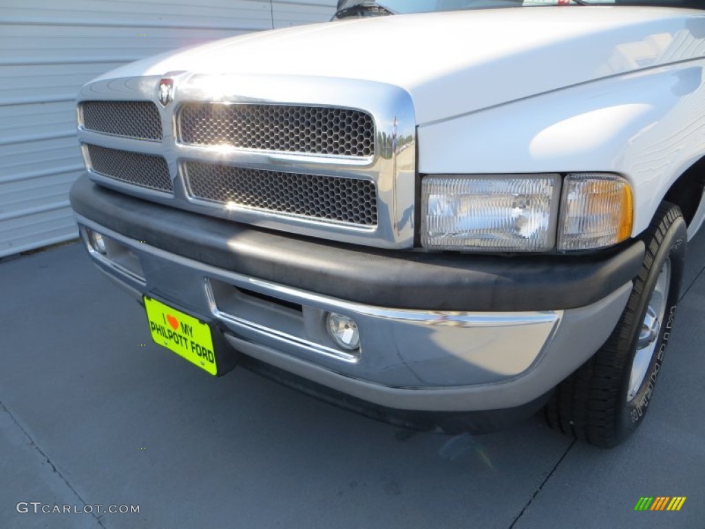 2000 Ram 1500 SLT Extended Cab - Bright White / Mist Gray photo #10