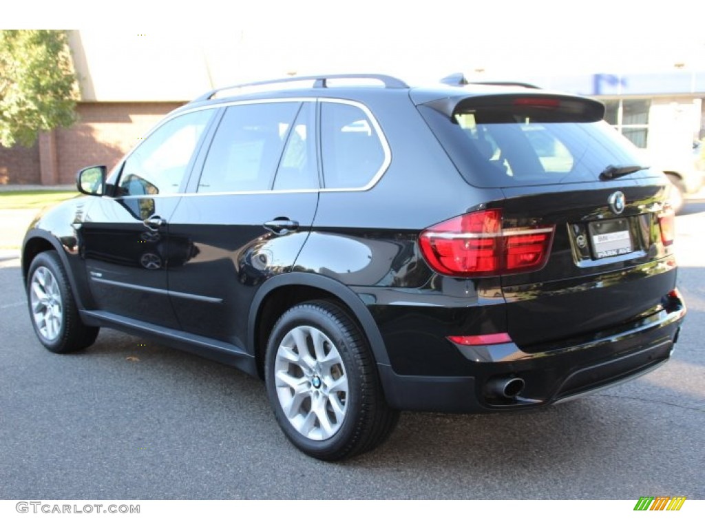 2013 X5 xDrive 35i - Black Sapphire Metallic / Sand Beige photo #5