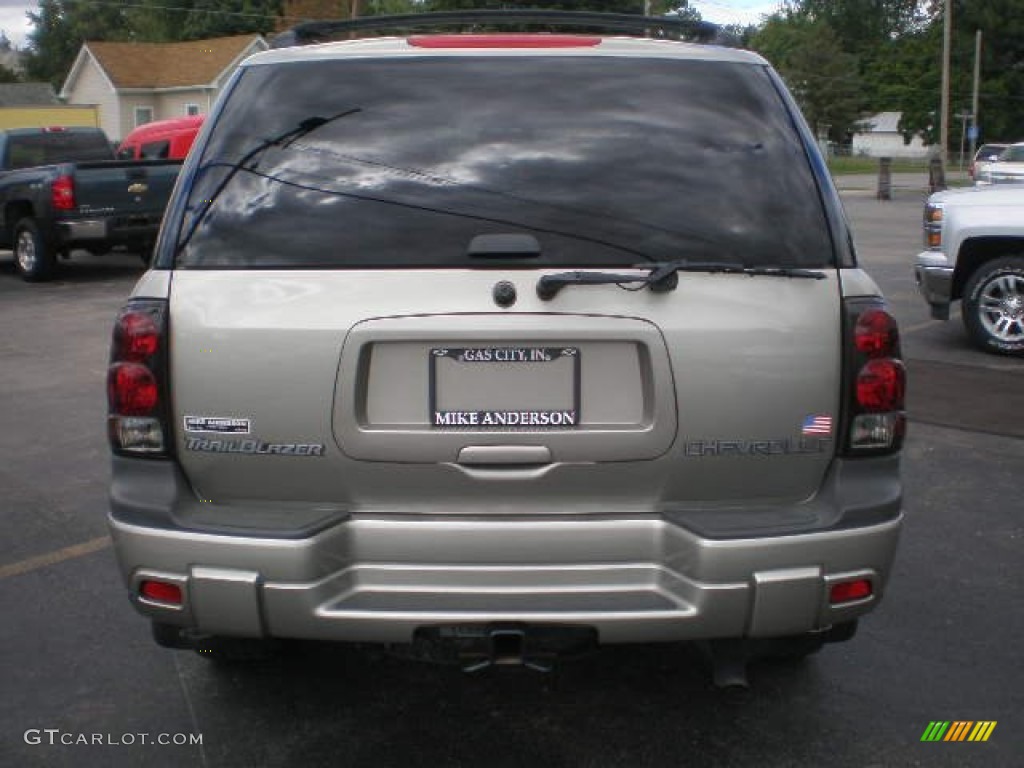 2003 TrailBlazer LS 4x4 - Light Pewter Metallic / Medium Pewter photo #17