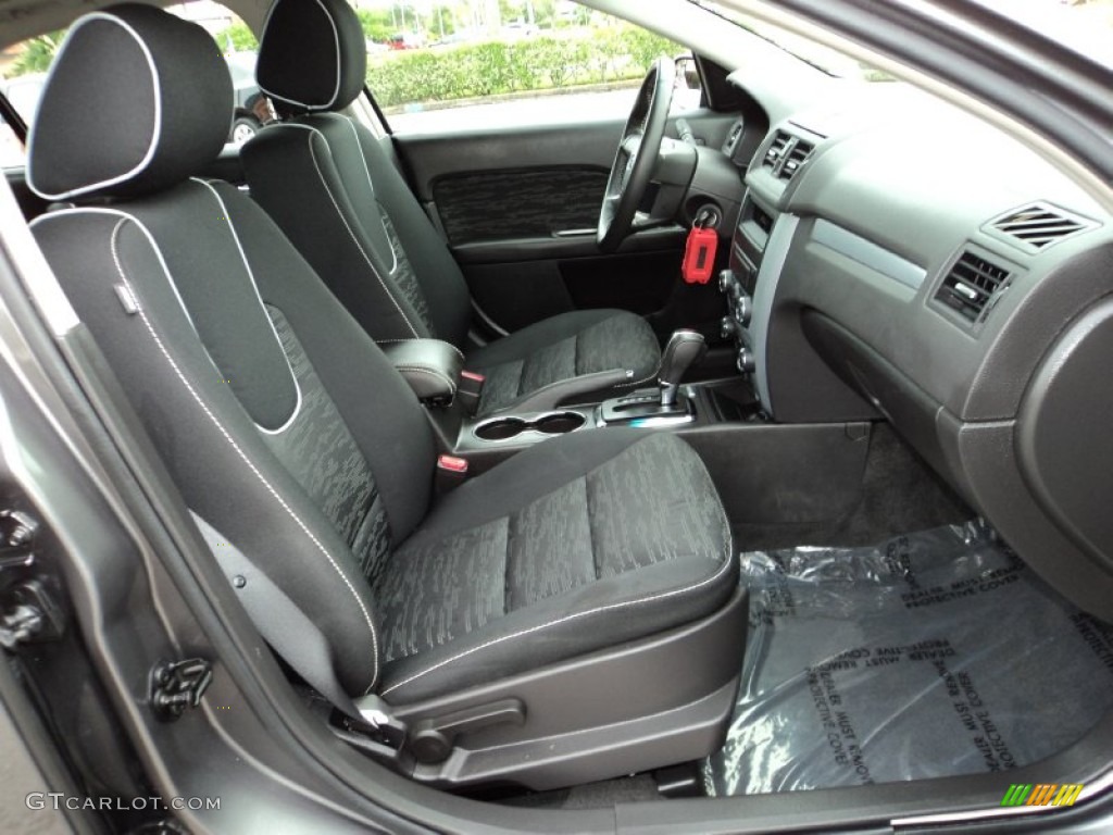 2012 Ford Fusion SE Front Seat Photo #85709027