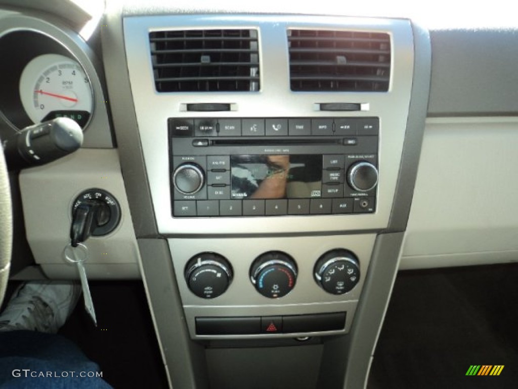 2008 Avenger SXT - Modern Blue Pearl / Dark Slate Gray/Light Slate Gray photo #6
