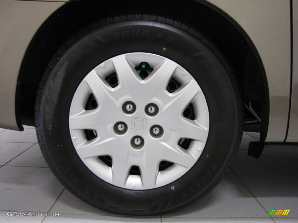 2010 Honda Odyssey LX Wheel Photo #85710349