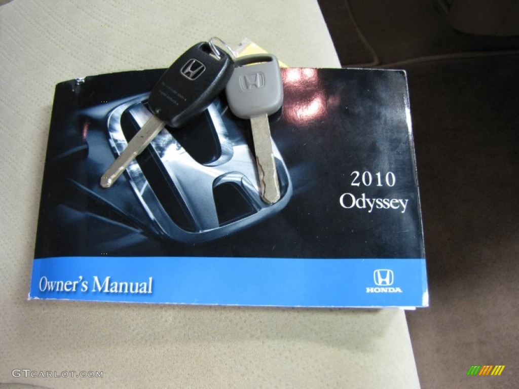2010 Honda Odyssey LX Books/Manuals Photos