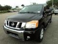 Galaxy Black - Titan SE Crew Cab Photo No. 15