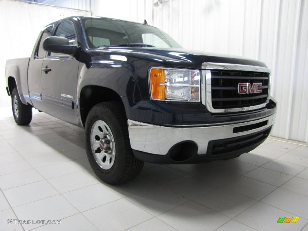 Midnight Blue Metallic GMC Sierra 1500