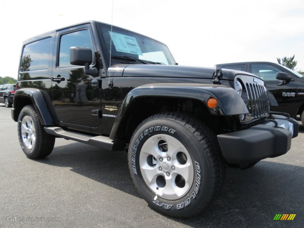 Black 2014 Jeep Wrangler Sahara 4x4 Exterior Photo #85712326