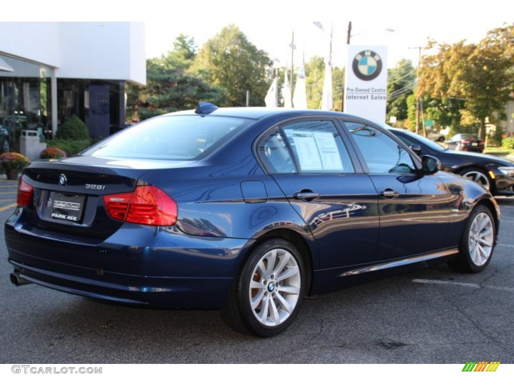 2011 3 Series 328i xDrive Sedan - Deep Sea Blue Metallic / Gray Dakota Leather photo #3