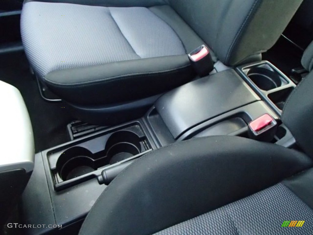 2006 MAZDA5 Sport - Brilliant Black / Black photo #16