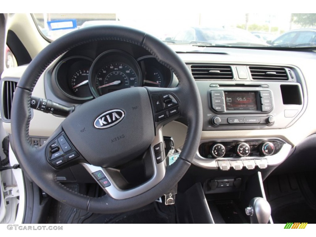 2013 Kia Rio EX 5-Door Black Steering Wheel Photo #85717081