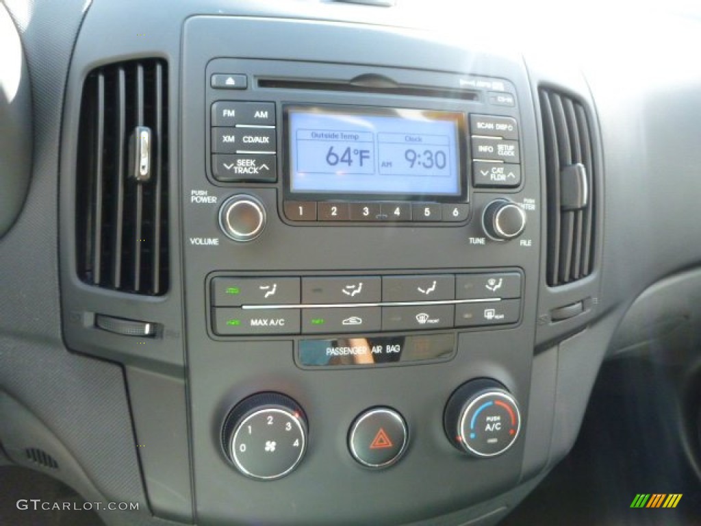 2012 Elantra SE Touring - Monaco White / Black photo #19