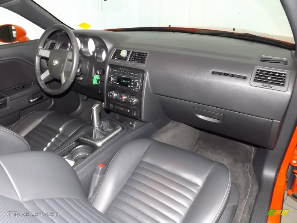 2010 Dodge Challenger R/T Classic Dashboard Photos