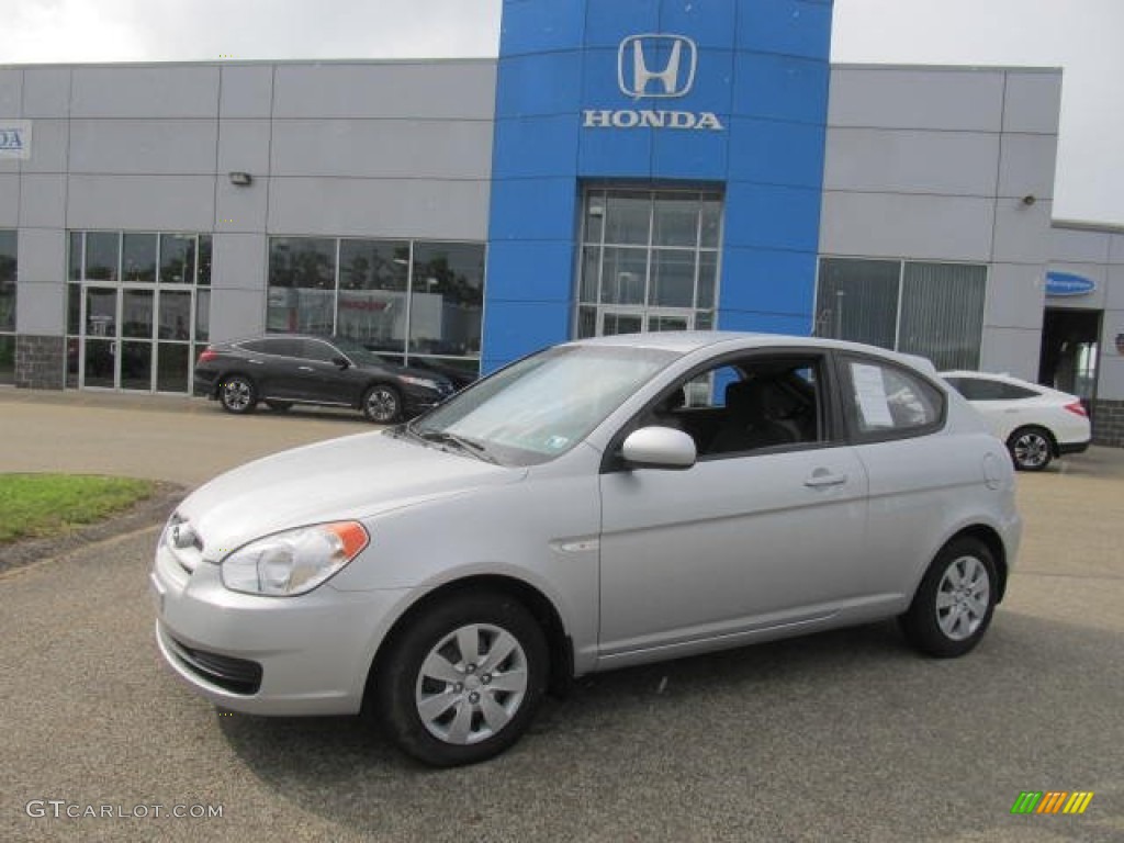 2010 Accent GS 3 Door - Platinum Silver / Black photo #1