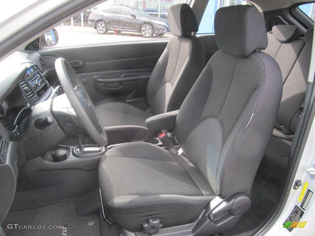 Black Interior 2010 Hyundai Accent GS 3 Door Photo #85724548