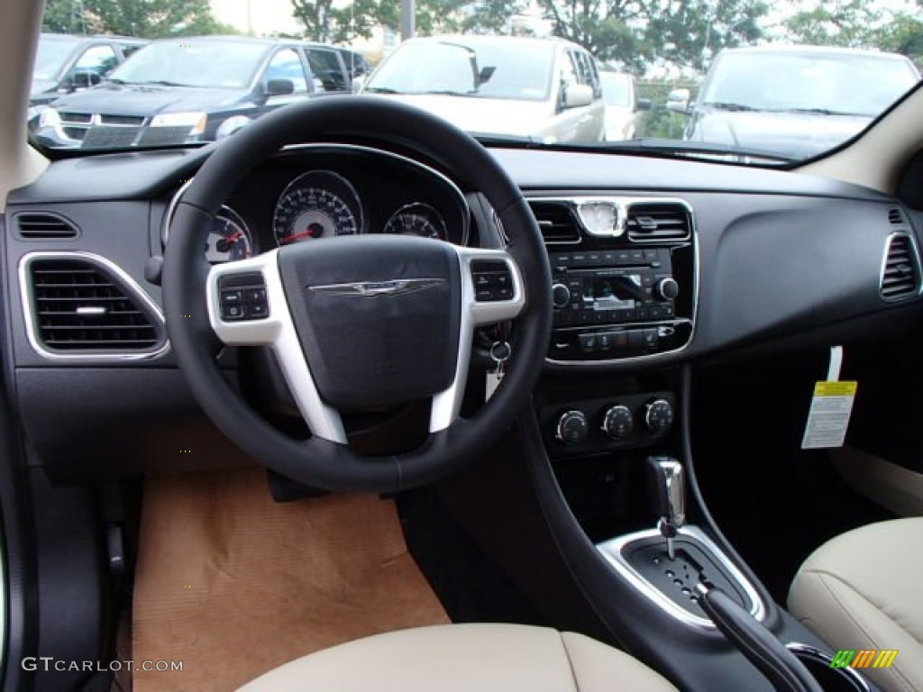 2014 Chrysler 200 Limited Sedan Black/Light Frost Beige Dashboard Photo #85725013
