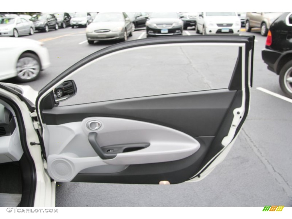 2012 Honda CR-Z Sport Hybrid Gray Door Panel Photo #85725085