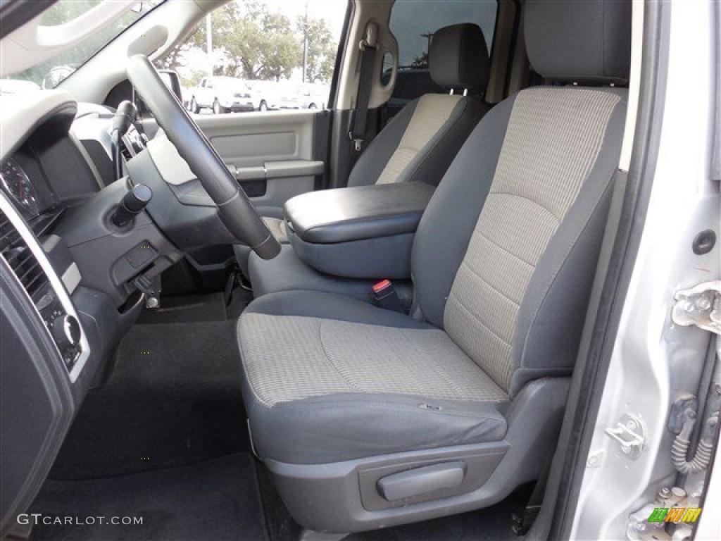 2009 Ram 1500 ST Quad Cab - Bright Silver Metallic / Dark Slate/Medium Graystone photo #11