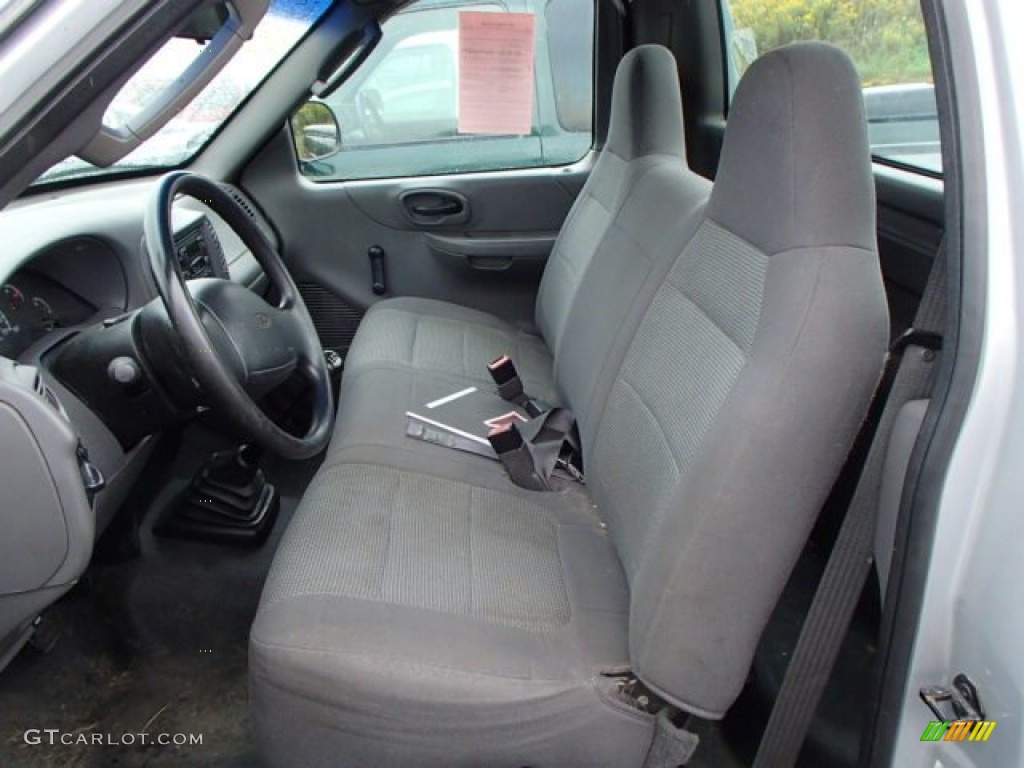 2002 Ford F150 XL Regular Cab Front Seat Photos
