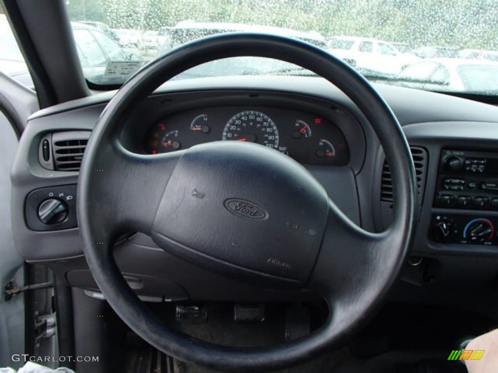 2002 Ford F150 XL Regular Cab Medium Graphite Steering Wheel Photo #85731412