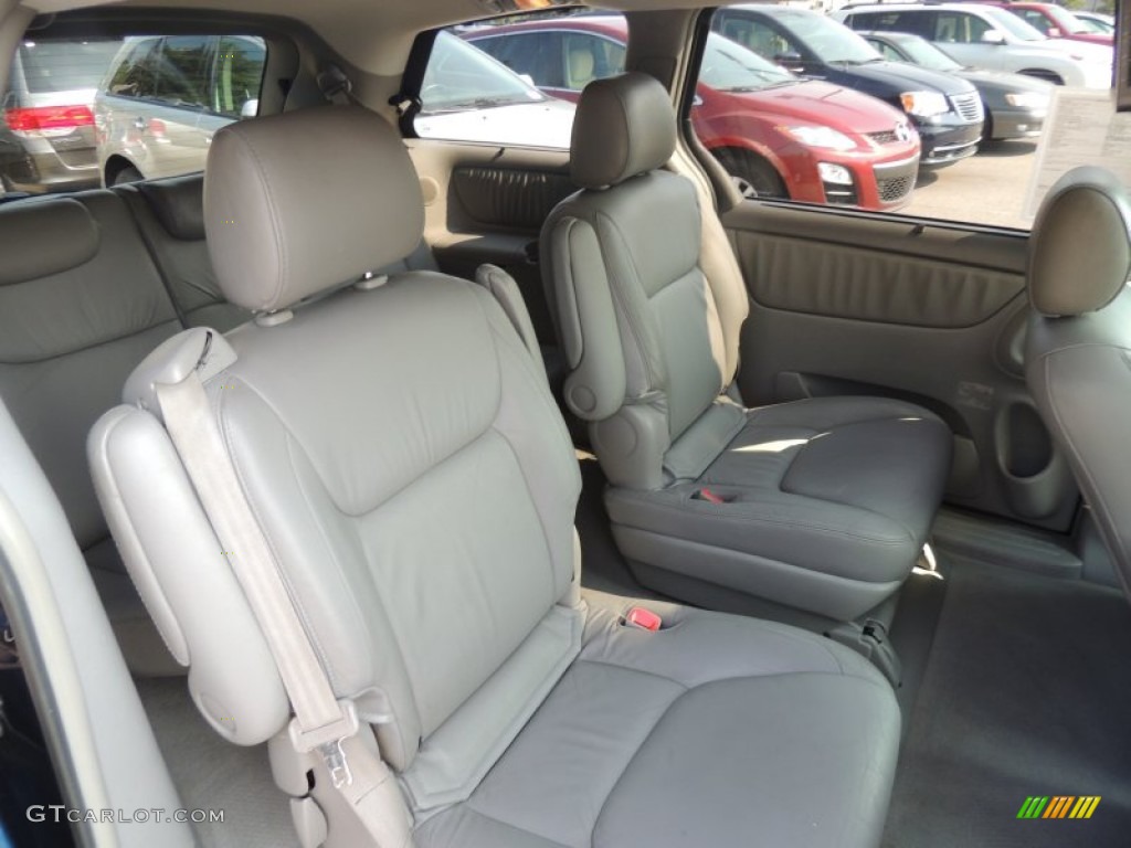2004 Sienna XLE Limited - Stratosphere Mica / Stone Gray photo #11