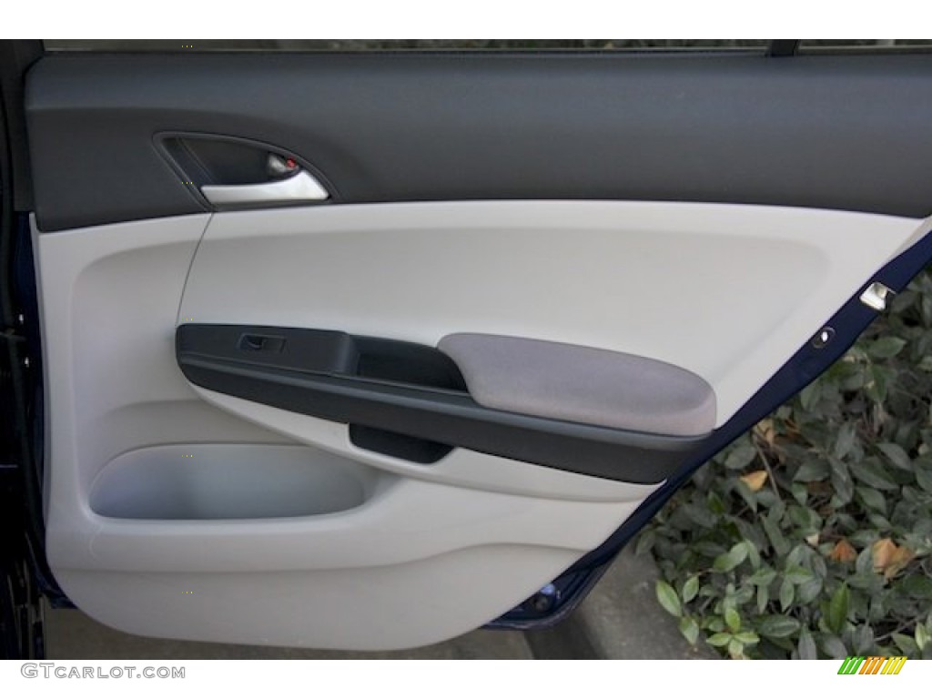 2011 Accord LX Sedan - Royal Blue Pearl / Gray photo #25