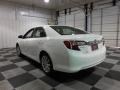 Super White - Camry XLE Photo No. 5