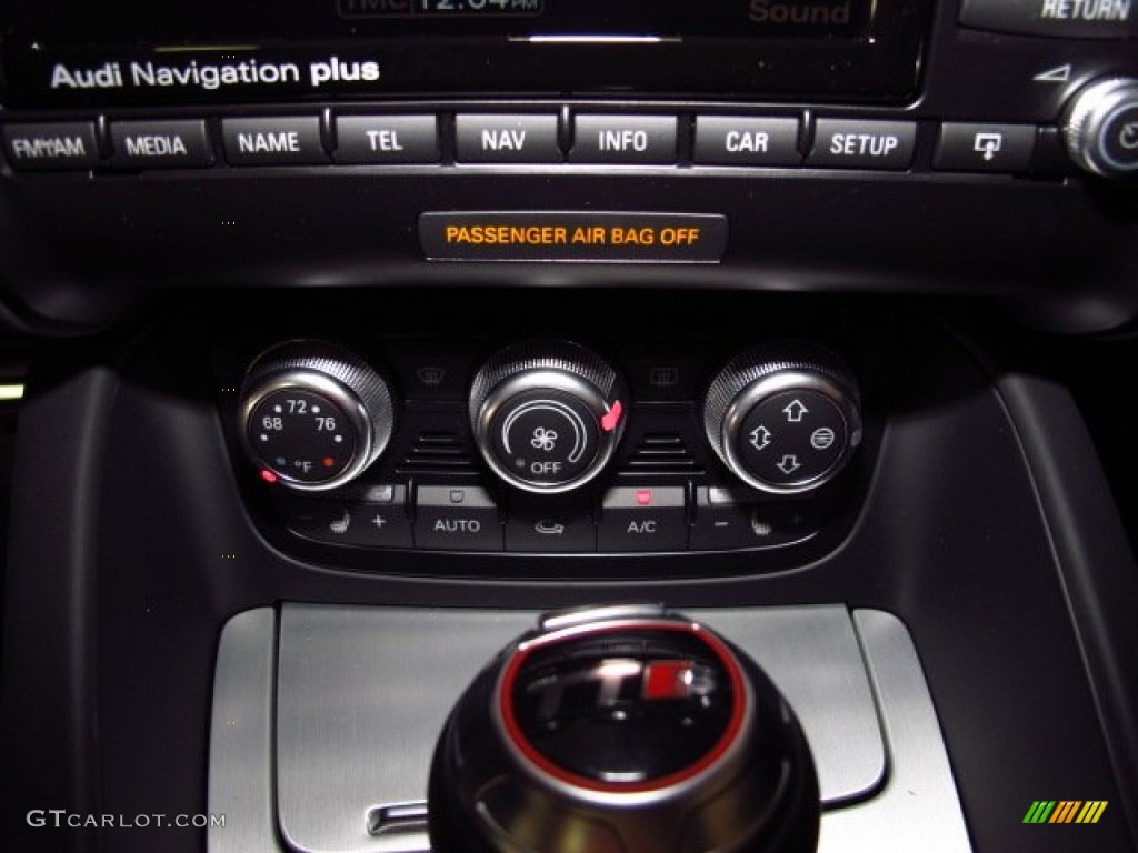 2014 Audi TT S 2.0T quattro Roadster Controls Photo #85735204