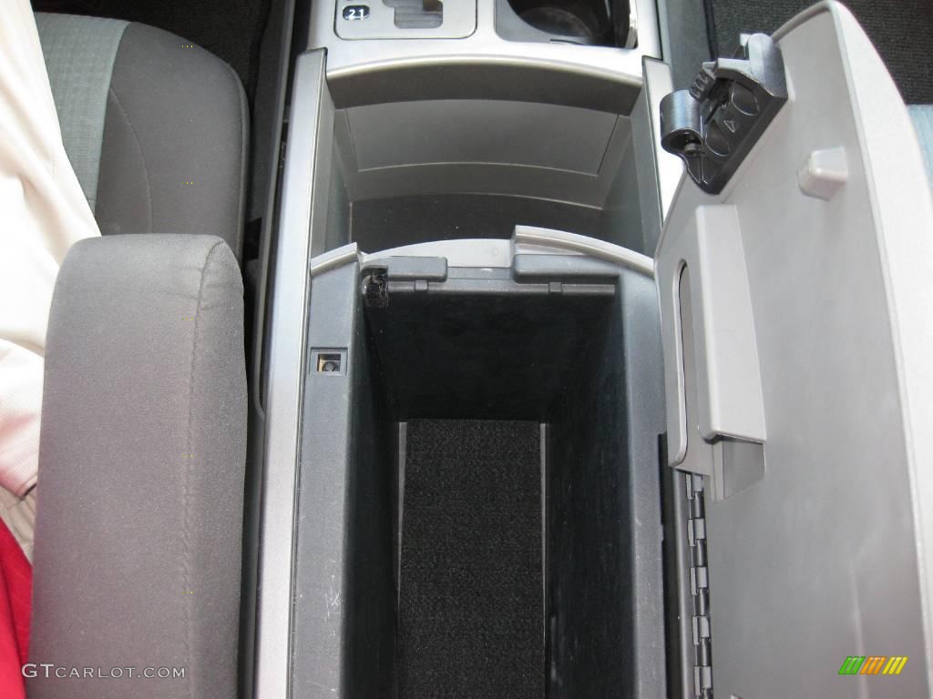 2007 Titan SE Crew Cab 4x4 - White / Graphite Black/Titanium photo #23