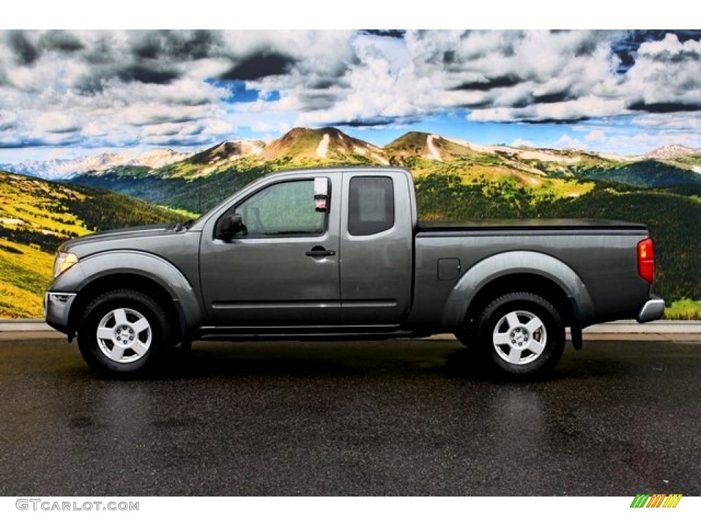2005 Frontier SE King Cab 4x4 - Storm Gray Metallic / Graphite photo #6