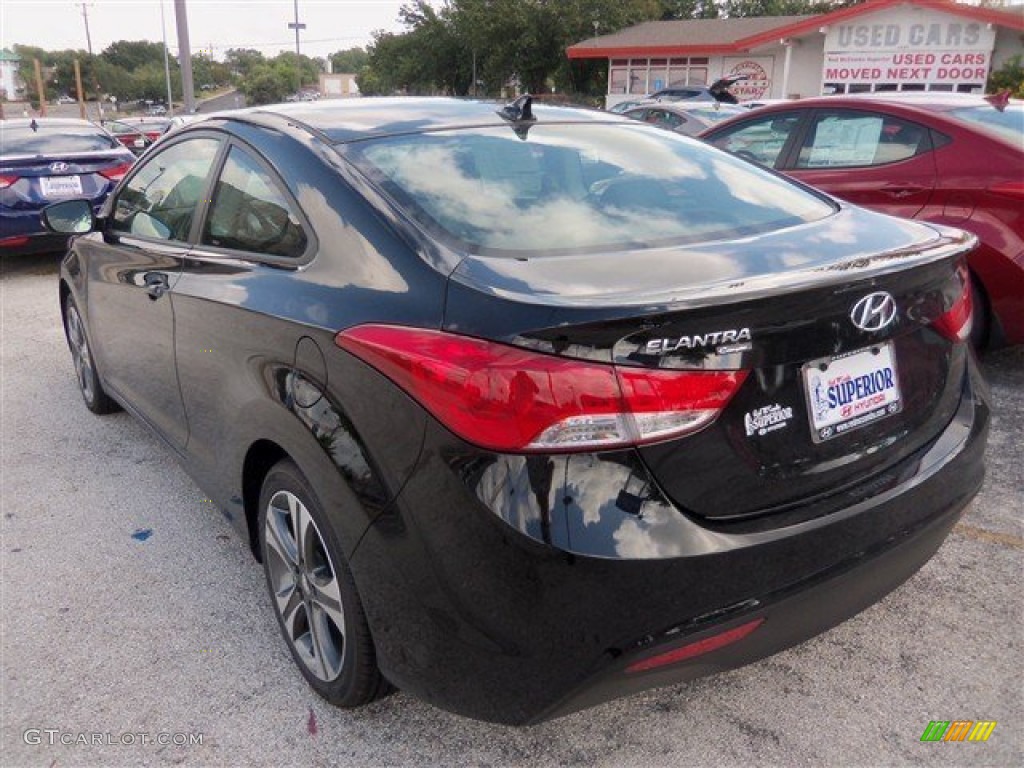 2013 Elantra Coupe SE - Black Noir Pearl / Black photo #4