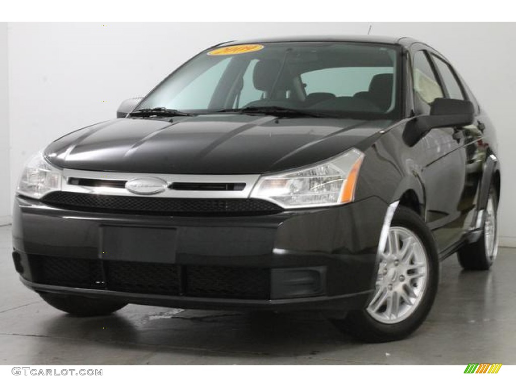 2009 Focus SE Sedan - Ebony Black / Charcoal Black photo #2