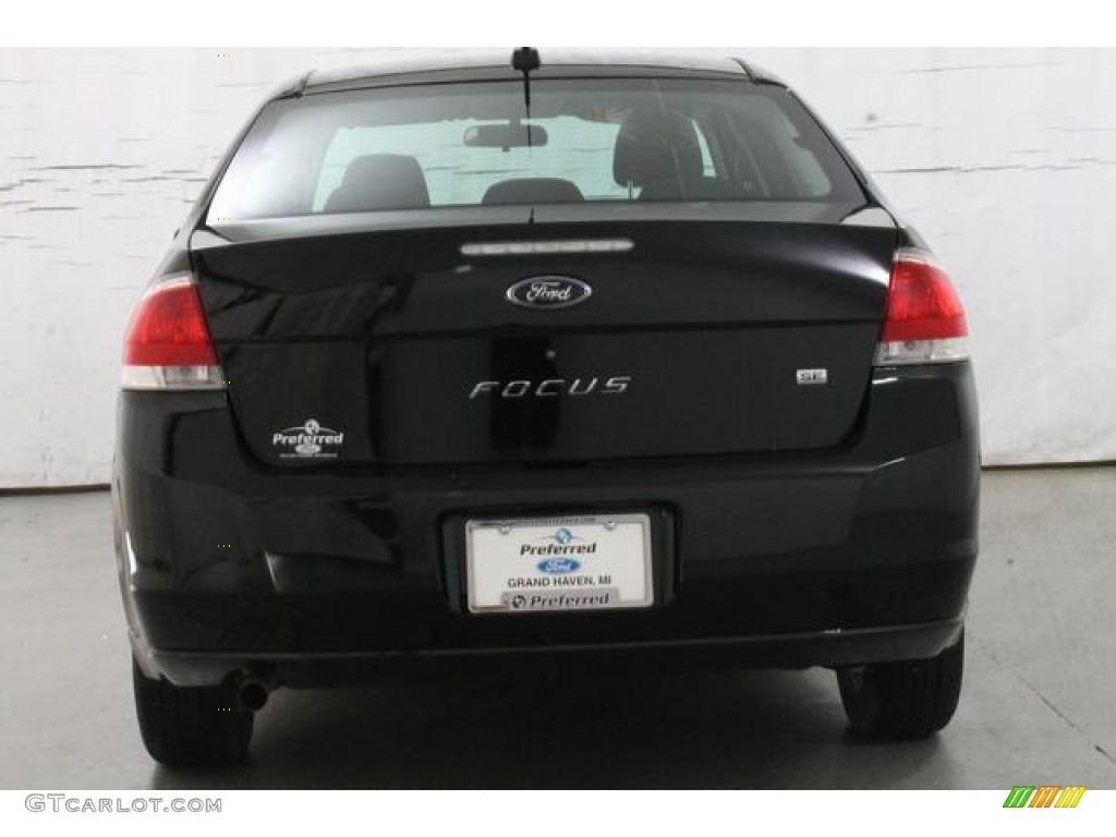 2009 Focus SE Sedan - Ebony Black / Charcoal Black photo #8