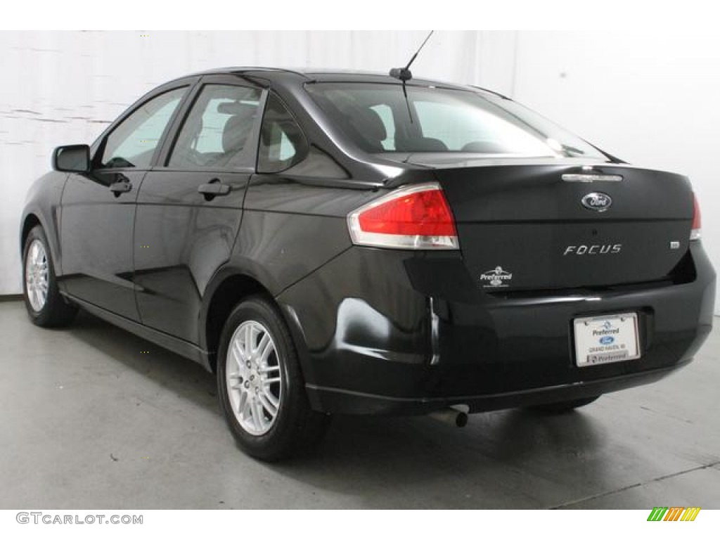 2009 Focus SE Sedan - Ebony Black / Charcoal Black photo #10