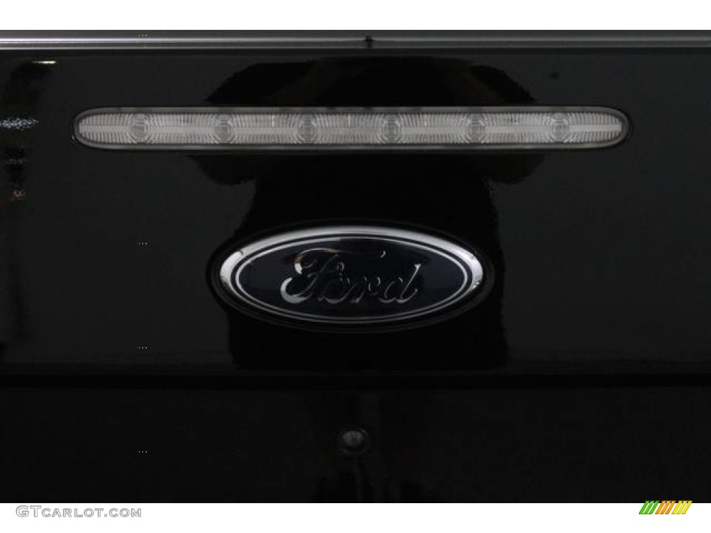 2009 Focus SE Sedan - Ebony Black / Charcoal Black photo #14