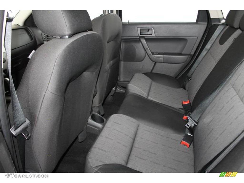 2009 Focus SE Sedan - Ebony Black / Charcoal Black photo #24