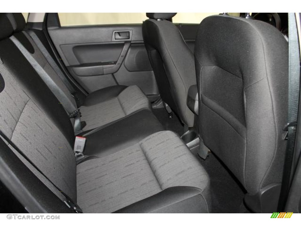 2009 Focus SE Sedan - Ebony Black / Charcoal Black photo #26